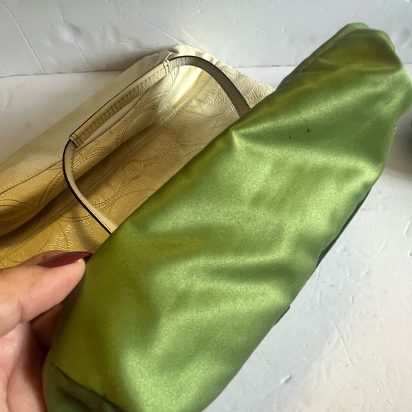 COACH Signature C patent leather tote - Picture 9 of 11